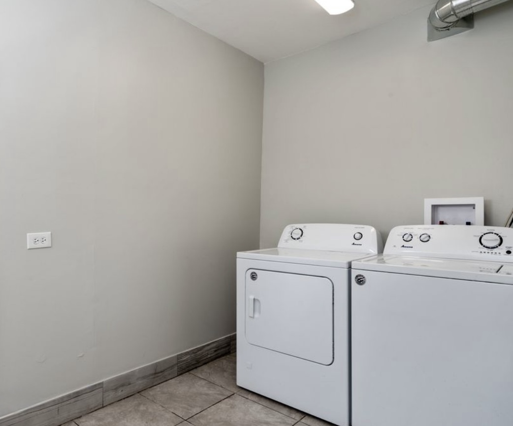 684 Pfingsten Road Northbrook, IL 60062 - Photo 29 of 33