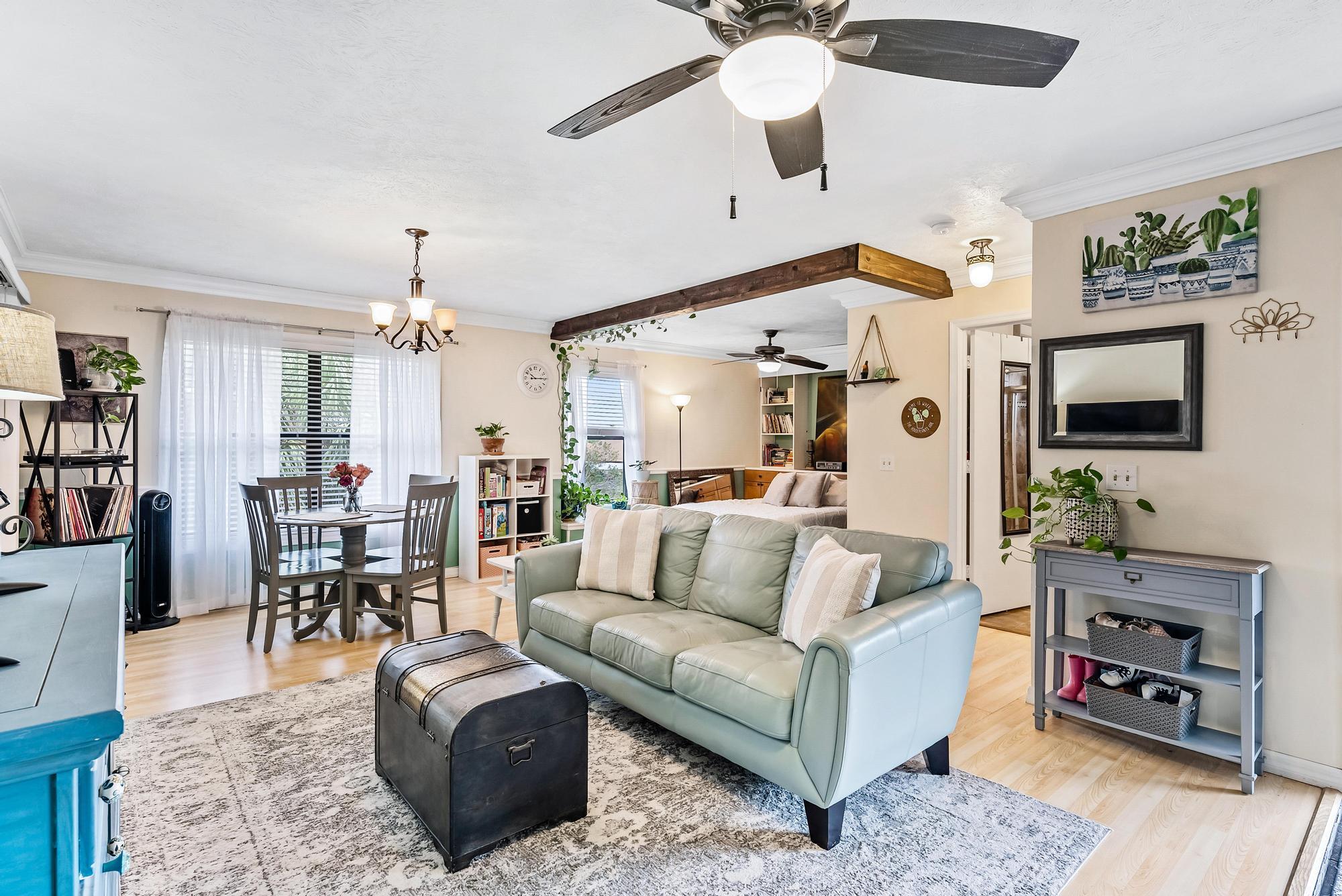 Living/Dining Room