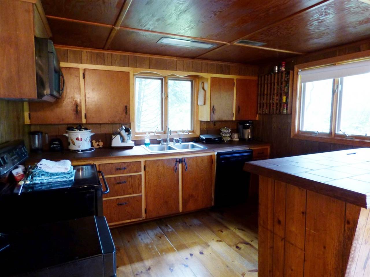 3361 East Hill Road Troy, VT 05859 - Photo 6 of 30 Gallery Image 6