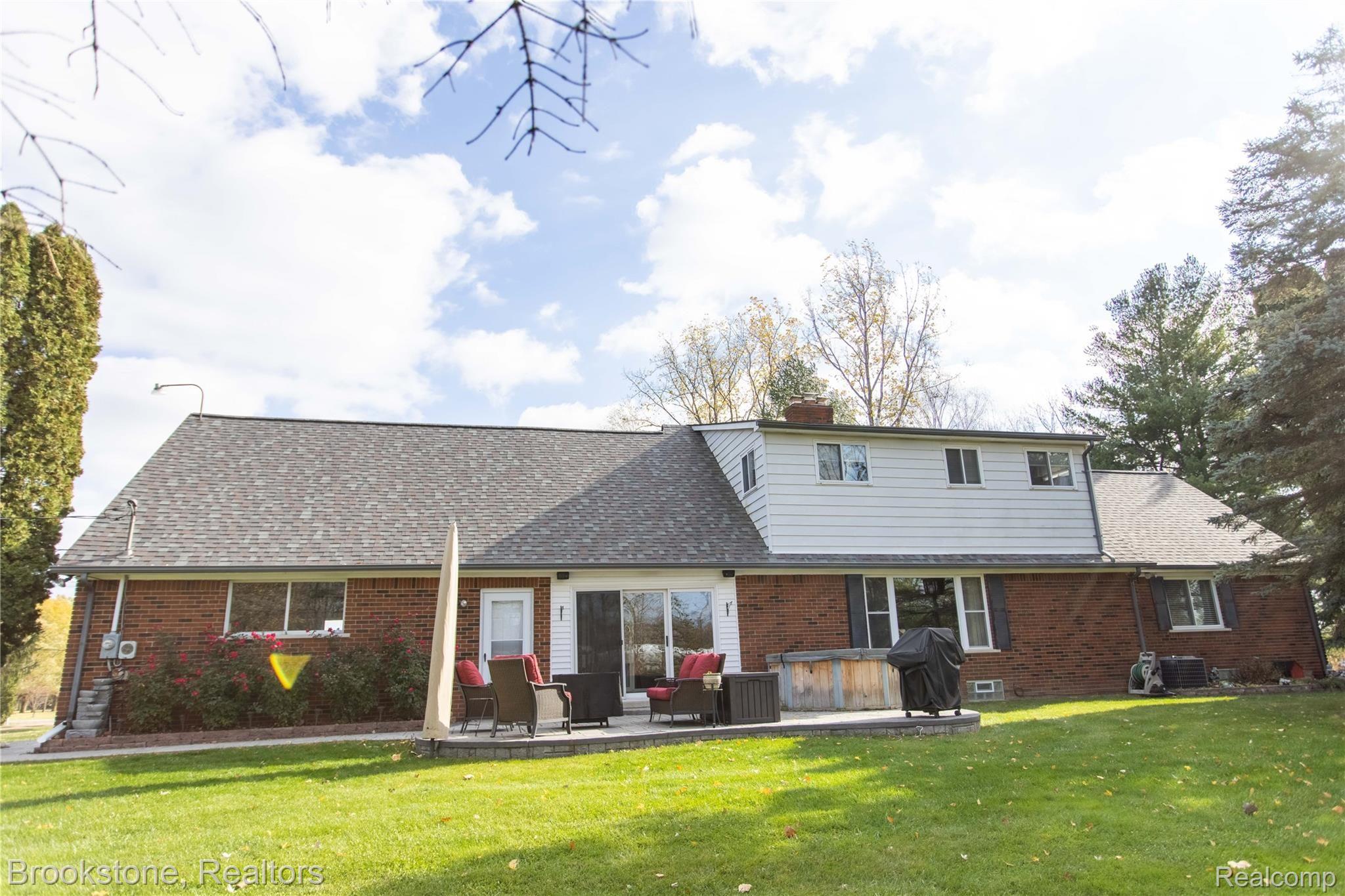 71303 Weeks Road Richmond, MI 48062 - Photo 33 of 42 house_weeks-33.jpg