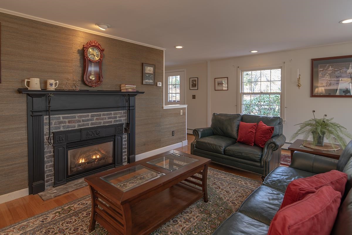 63 Roberts Road Hopkinton, NH 03229 - Photo 24 of 38 Gallery Image 24