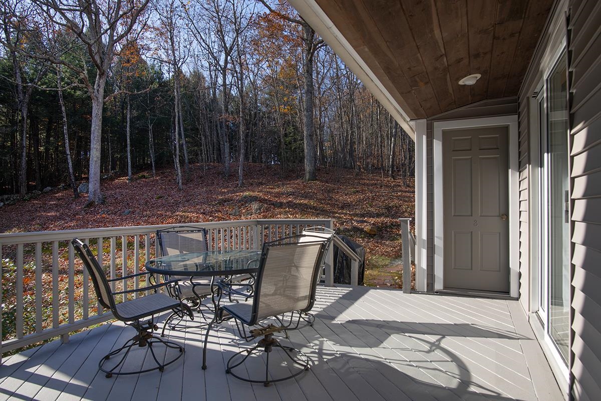 63 Roberts Road Hopkinton, NH 03229 - Photo 5 of 38 Gallery Image 5