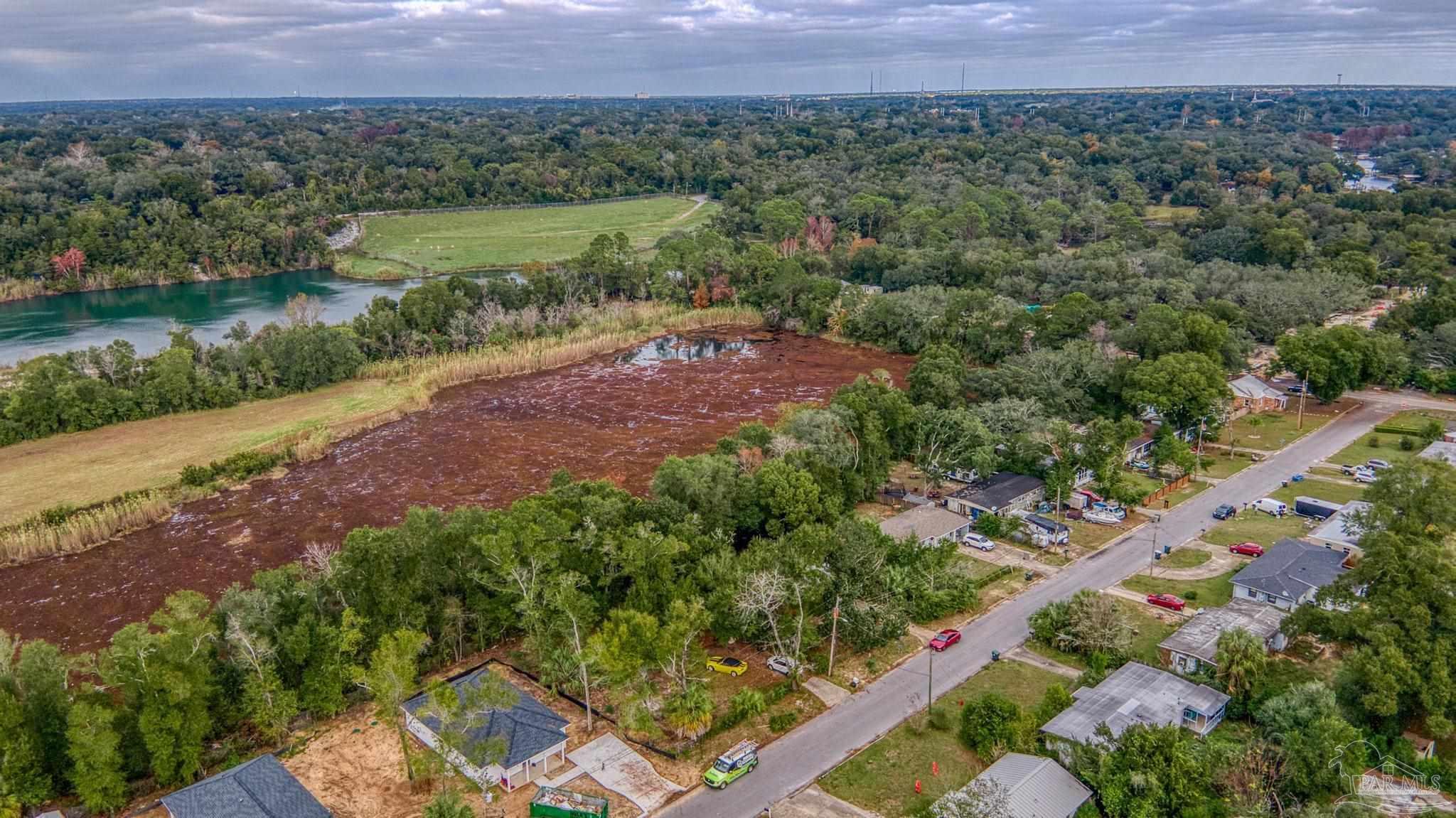 200 Alton Road Pensacola, FL 32507 - Photo 5 of 17