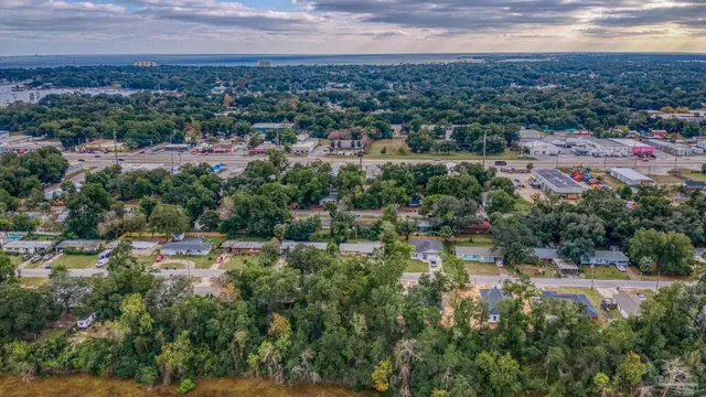 $30,000 | 200 Alton Road, Pensacola, FL 32507