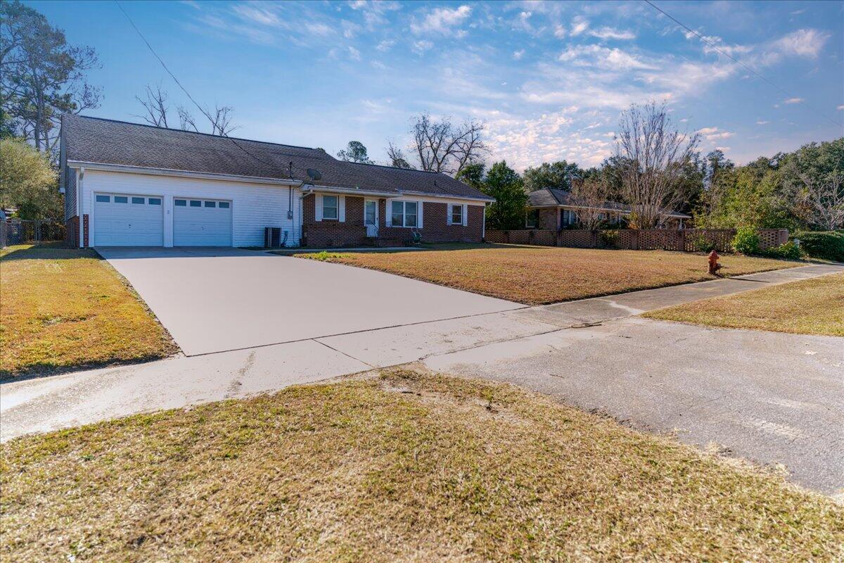 6100 Springfield Road Williston, SC 29853 - Photo 4 of 38