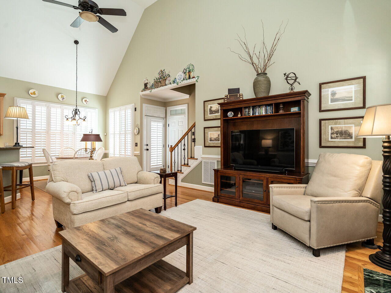 113 Kingsport Road Holly Springs, NC 27540 - Photo 11 of 31 009-1280x960-family-room