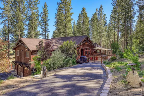 $1,945,000 | 16356 Greenlee, Truckee, CA 96161