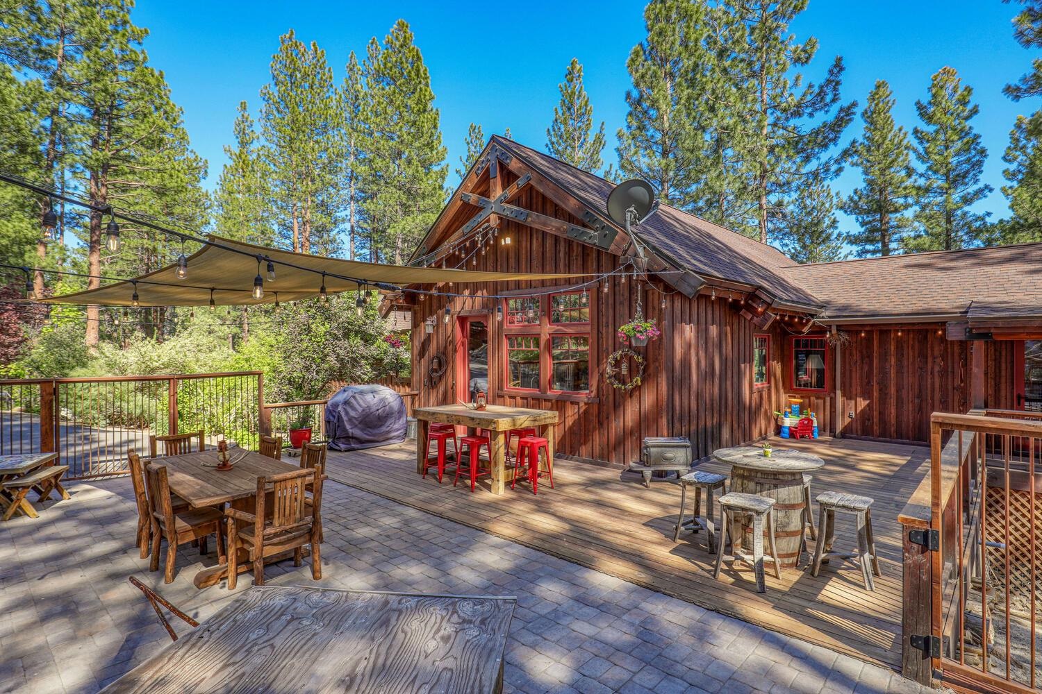 16356 Greenlee Truckee, CA 96161 - Photo 4 of 28 an outdoor space with seating