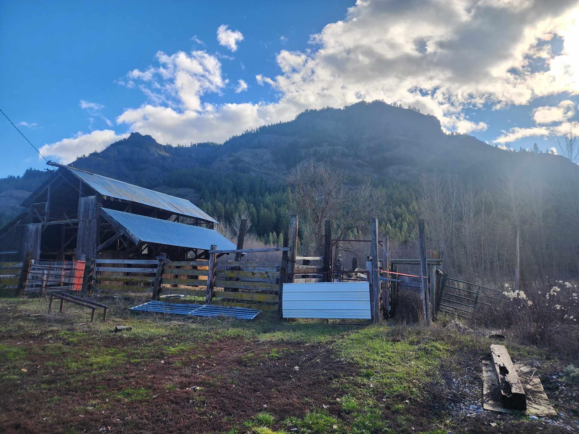 54 Bridge Creek Road Keller, WA 99140 - Photo 12 of 50