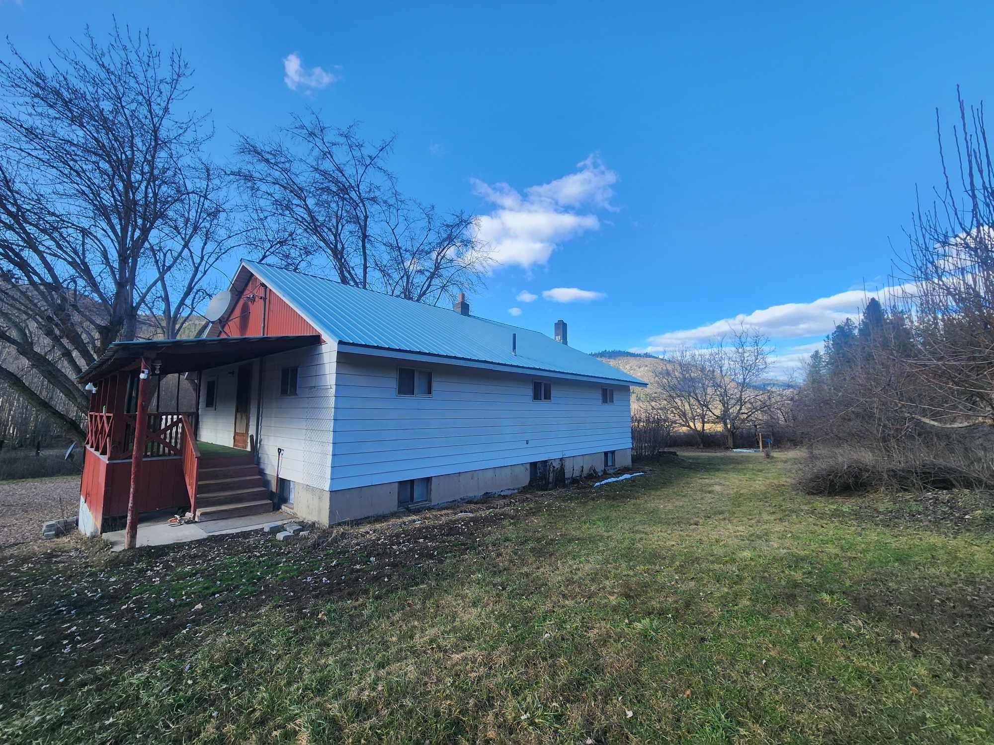 54 Bridge Creek Road Keller, WA 99140 - Photo 2 of 50
