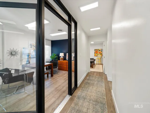 $3,800,800 | 128 South Eagle Road, Eagle, ID 83616