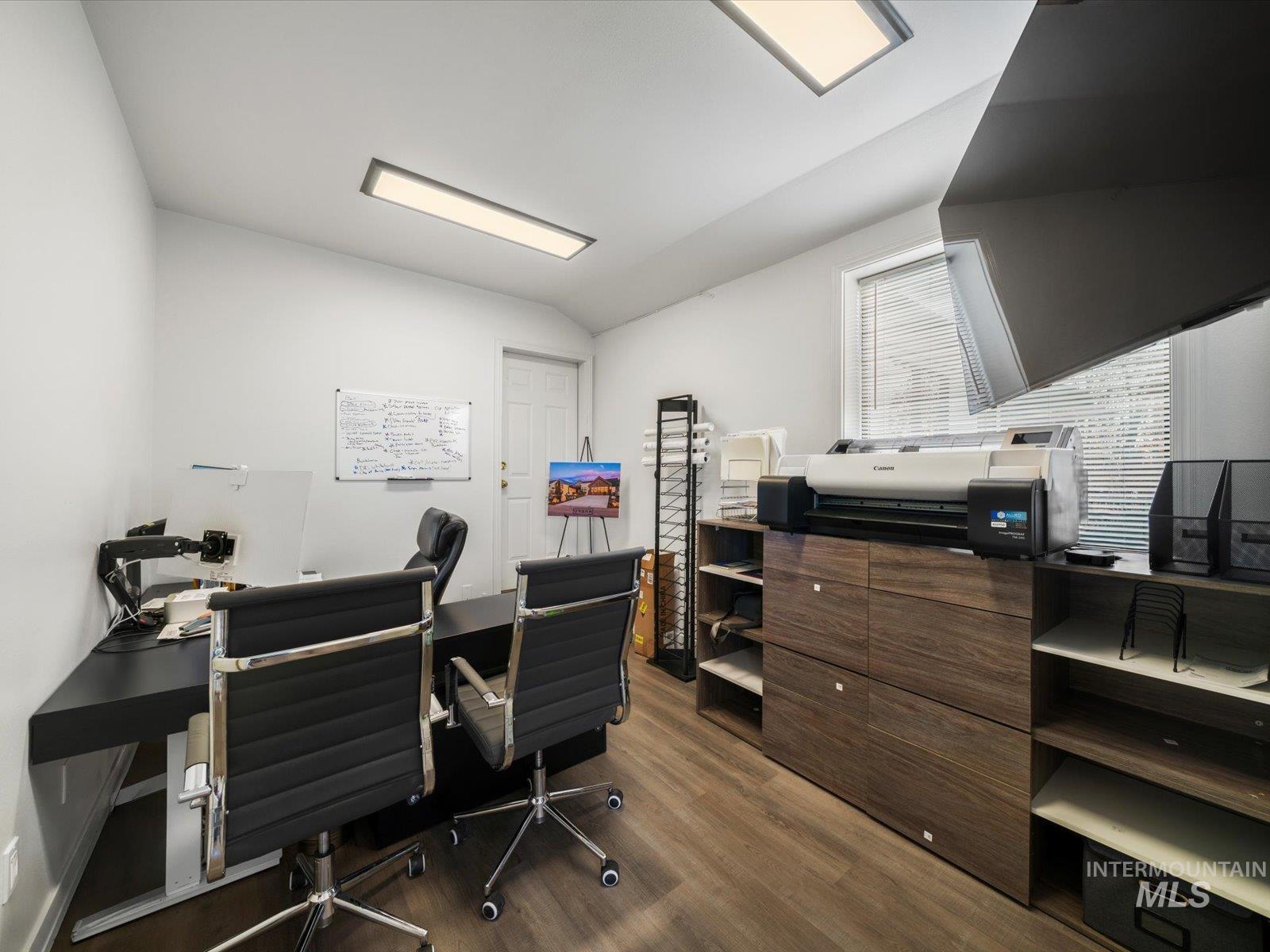 128 South Eagle Road Eagle, ID 83616 - Photo 29 of 50