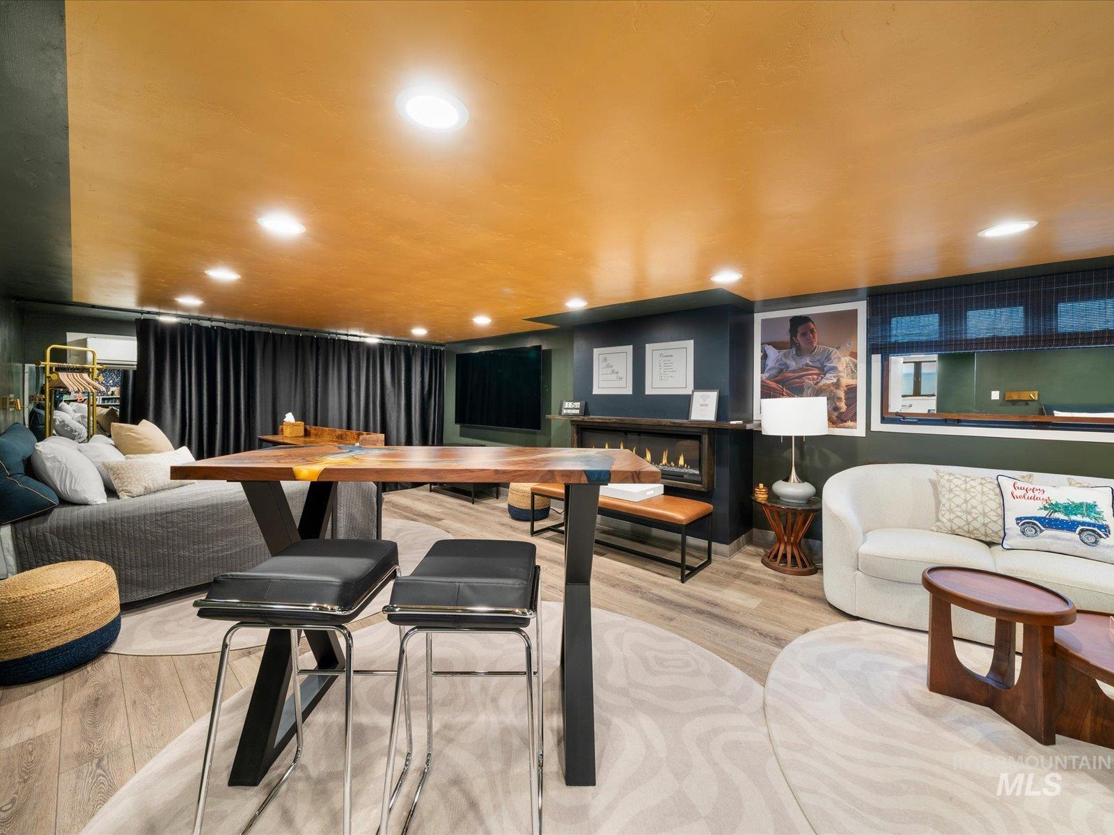 128 South Eagle Road Eagle, ID 83616 - Photo 42 of 50