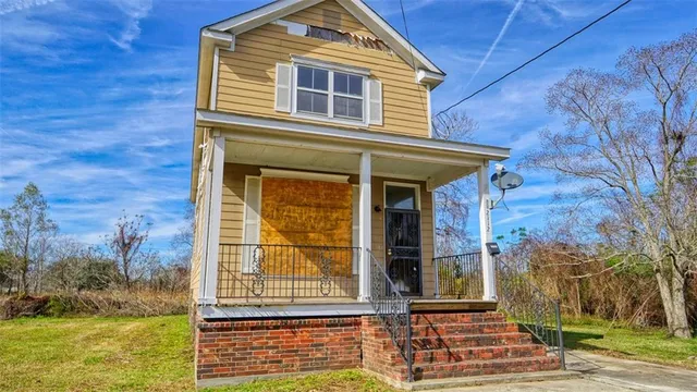 $129,900 | 2112 Benton Street, New Orleans, LA 70117