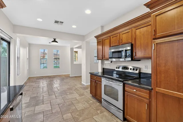 $460,000 | 25919 North 54th Avenue, Phoenix, AZ 85083