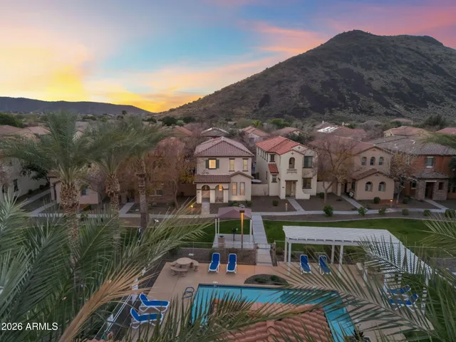 $460,000 | 25919 North 54th Avenue, Phoenix, AZ 85083