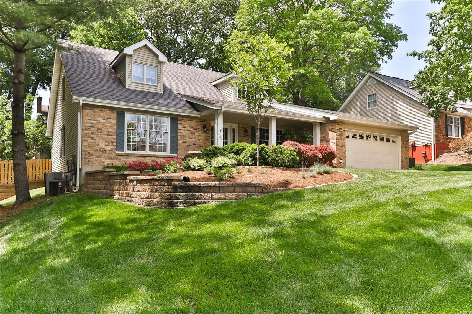 667 Waterford Ridge Drive Ballwin, MO 63021 - Photo 2 of 30 Gallery Image 2