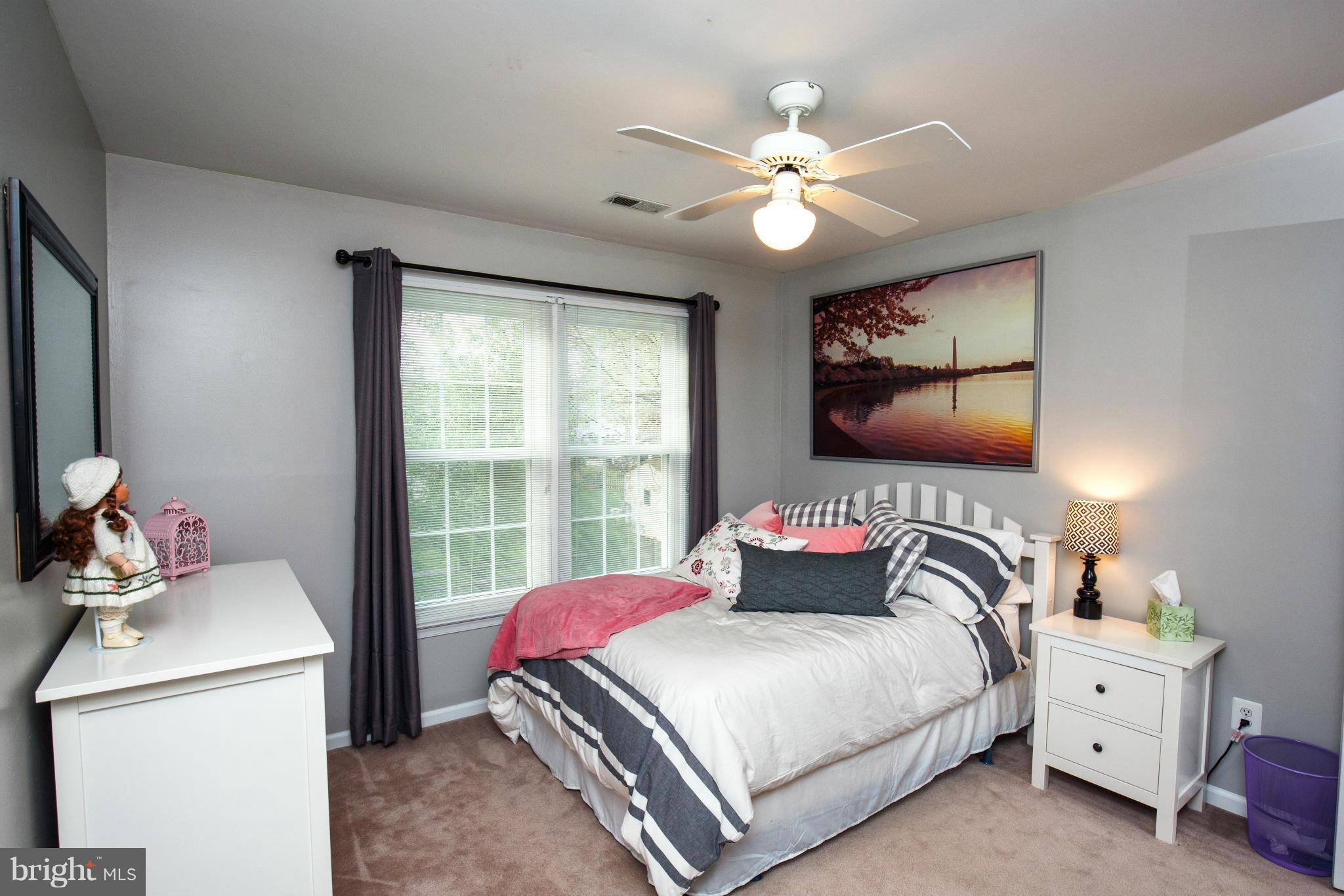 9366 River Crest Road Manassas, VA 20110 - Photo 24 of 30 Large bedroom!