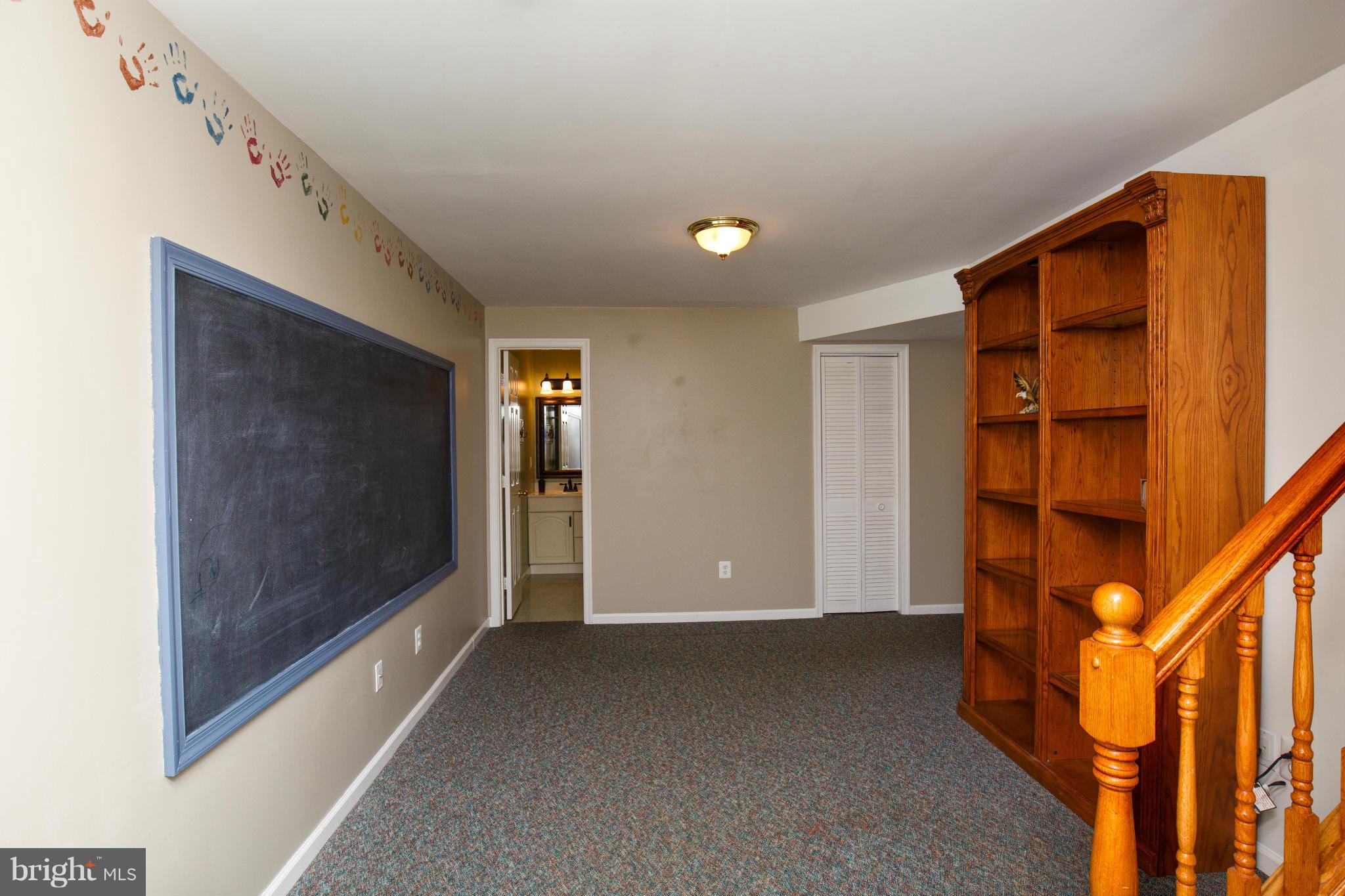 9366 River Crest Road Manassas, VA 20110 - Photo 28 of 30 Library space, study...