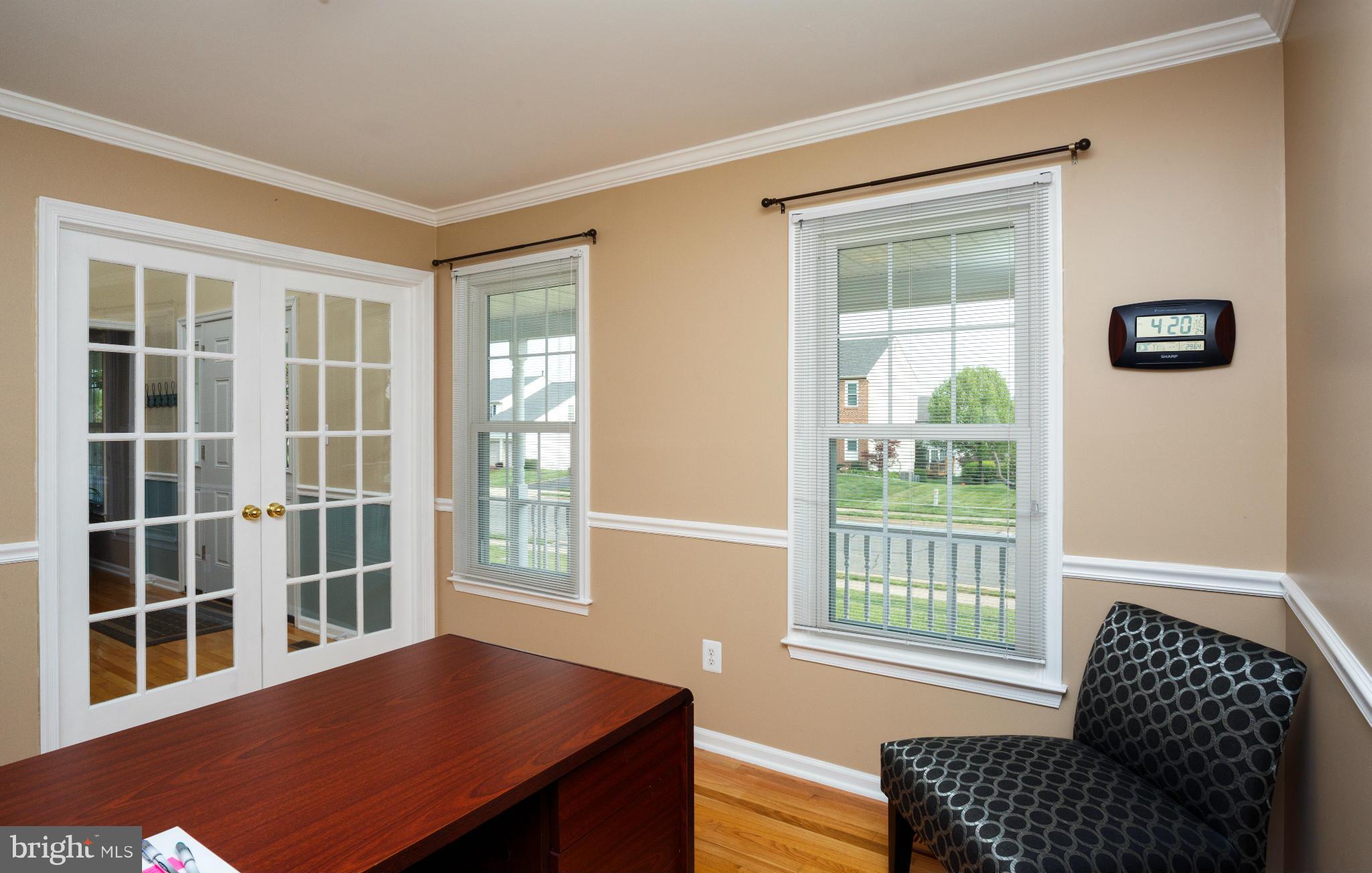 9366 River Crest Road Manassas, VA 20110 - Photo 5 of 30 Study/office/library!