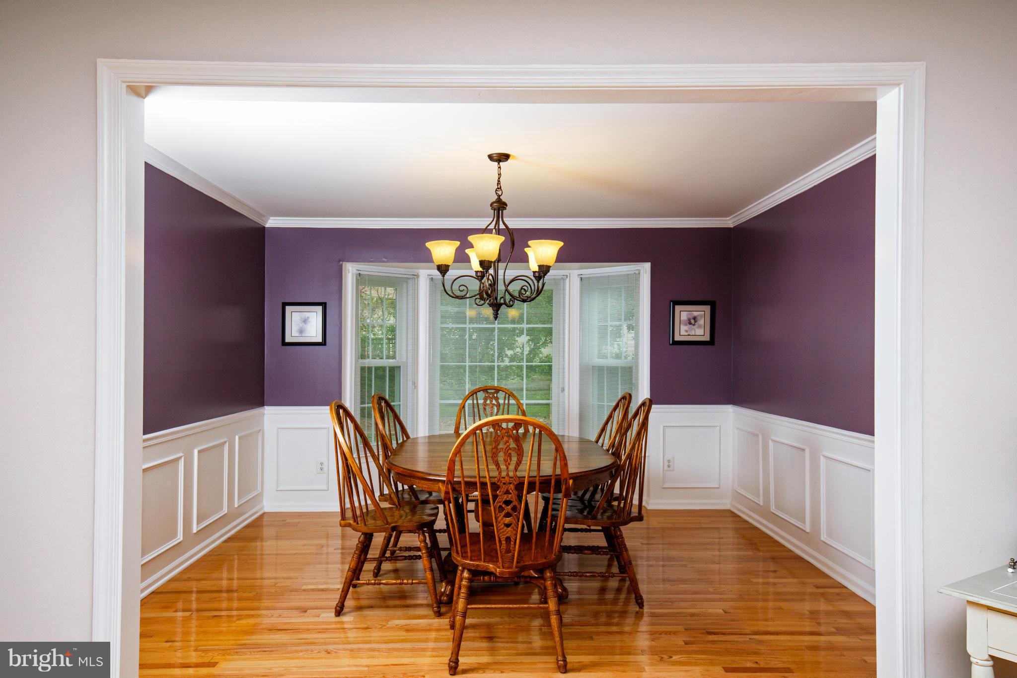 9366 River Crest Road Manassas, VA 20110 - Photo 7 of 30 Need more dining space? There is room for more!