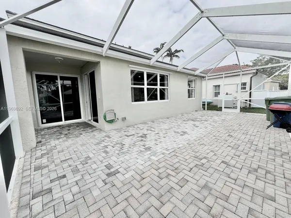 $5,200 | 833 Vista Meadows Drive, Weston, FL 33327