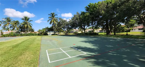 $5,200 | 833 Vista Meadows Drive, Weston, FL 33327