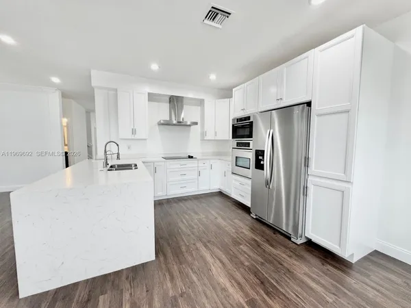 $5,200 | 833 Vista Meadows Drive, Weston, FL 33327