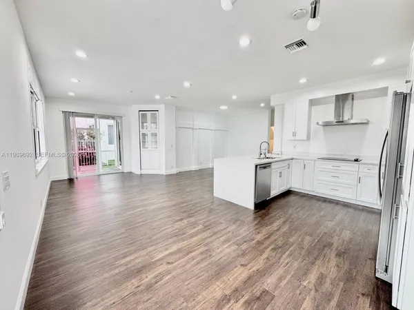 $5,200 | 833 Vista Meadows Drive, Weston, FL 33327