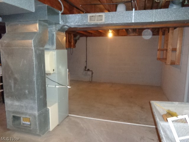 2485 Dentzler Road Parma, OH 44134 - Photo 19 of 21 Basement Storage