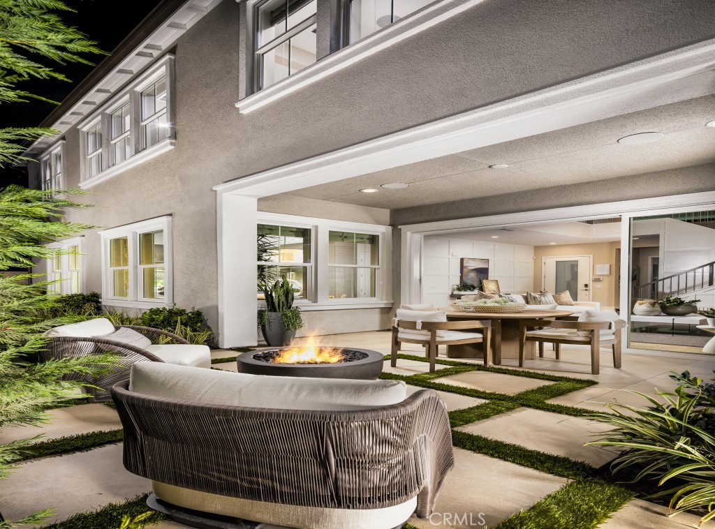 180 Amber Oak Lake Forest, CA 92630 - Photo 7 of 19 Rear Elevation: The Meadows Community