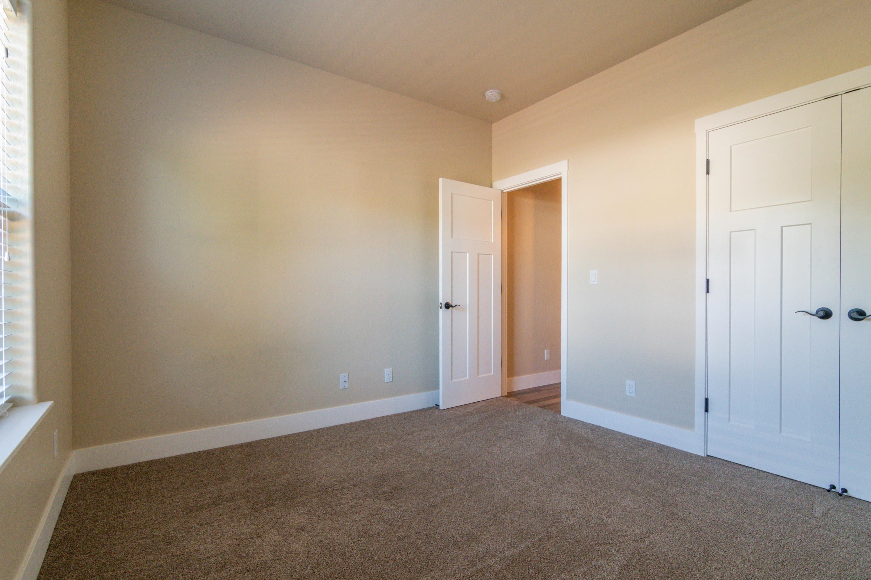 1770 Harbeck Road Grants Pass, OR 97527 - Photo 23 of 31 1770 Harbeck-19