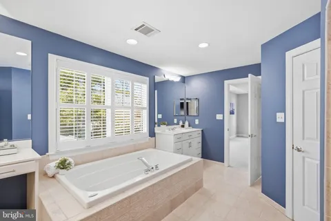 $1,895,000 | 11604 Broad Green Court, Potomac, MD 20854