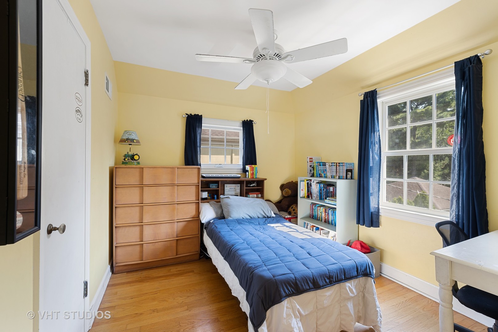 563 Selborne Road Riverside, IL 60546 - Photo 14 of 19