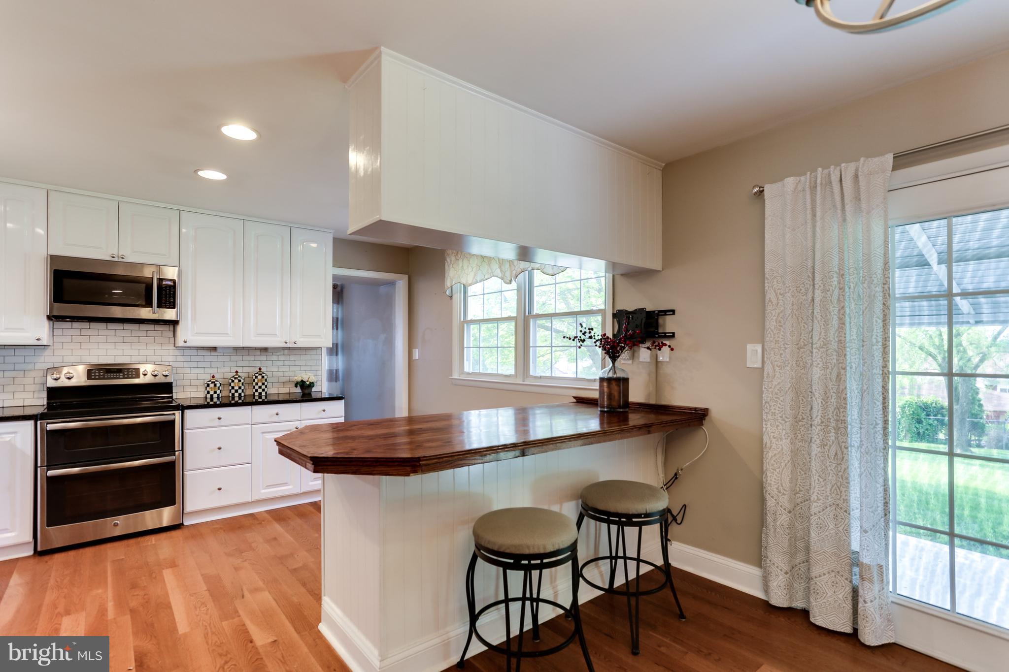 139 East Timonium Road Lutherville-Timonium, MD 21093 - Photo 9 of 30 Kitchen