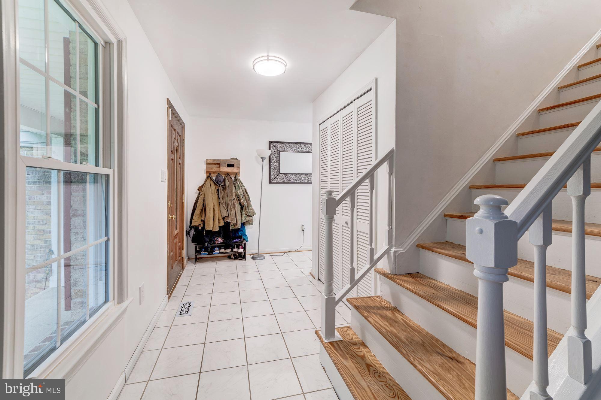 7619 Chancellor Way Springfield, VA 22153 - Photo 13 of 34 Gallery Image 13