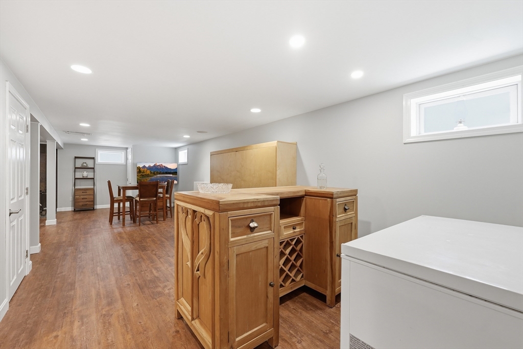 1 Daniels Road Hudson, MA 01749 - Photo 21 of 40
