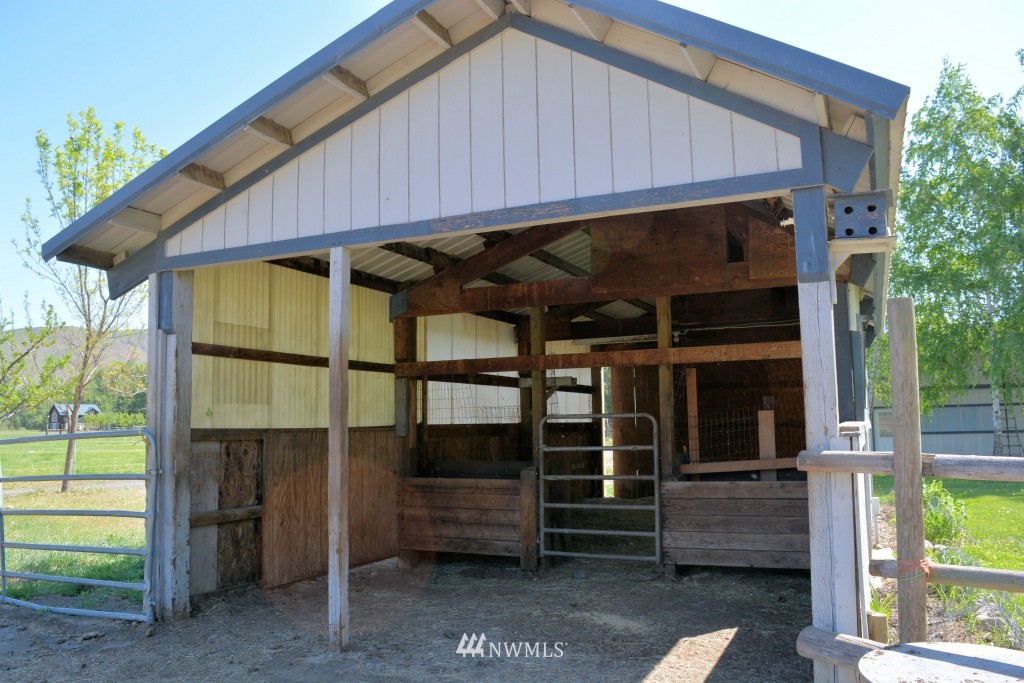 18 Beaver Pond Road Twisp, WA 98856 - Photo 20 of 25