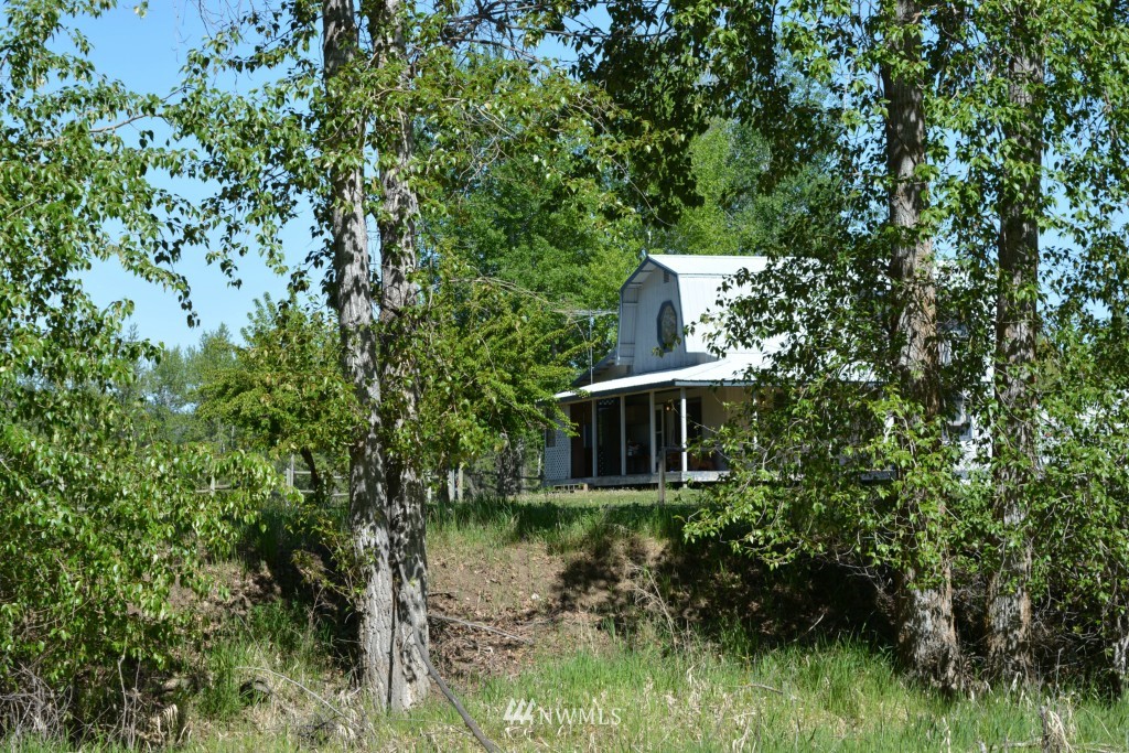 18 Beaver Pond Road Twisp, WA 98856 - Photo 5 of 25
