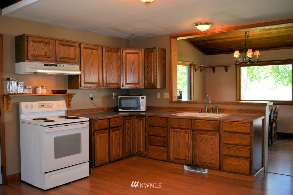 18 Beaver Pond Road Twisp, WA 98856 - Photo 8 of 25