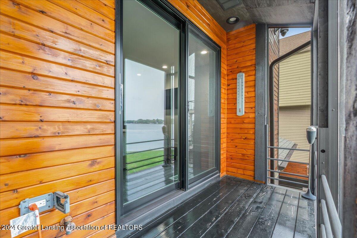6240 West Reynolds Road Haslett, MI 48840 - Photo 51 of 80 49-Media Jett-77