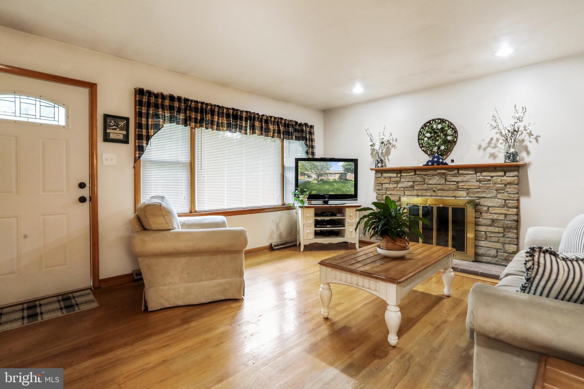 1508 Howell Road Hagerstown, MD 21740 - Photo 5 of 46 Gallery Image 5