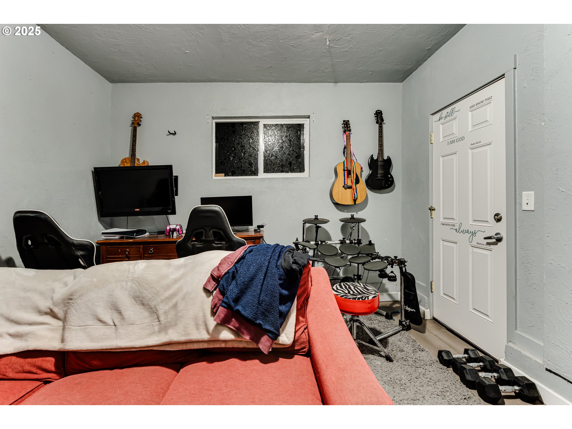 460 Meadow Lane Creswell, OR 97426 - Photo 10 of 42