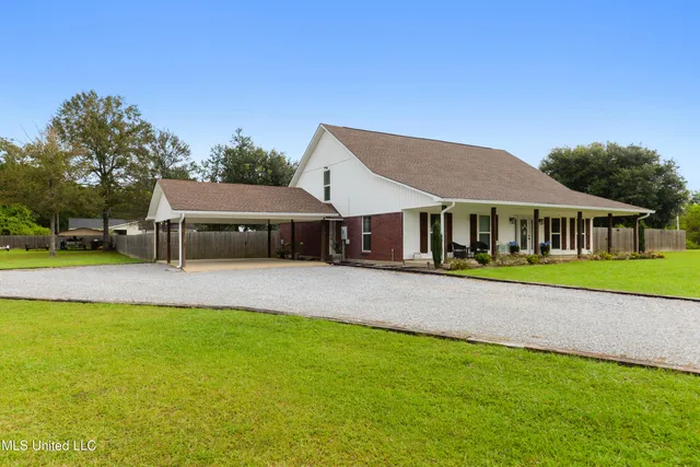 $489,000 | 23117 Hinton Road, Lucedale, MS 39452