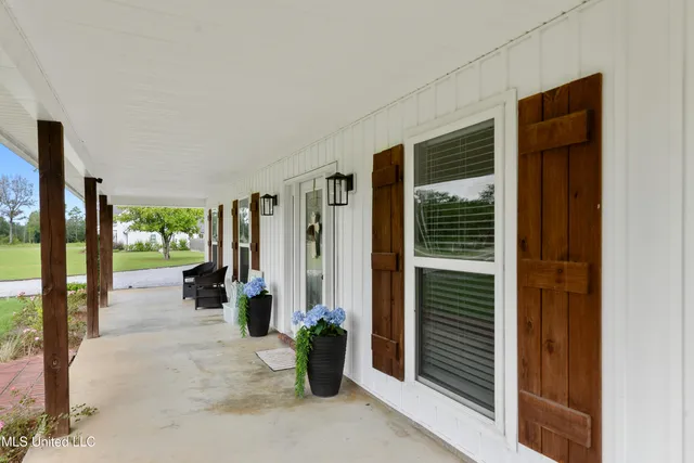 $489,000 | 23117 Hinton Road, Lucedale, MS 39452