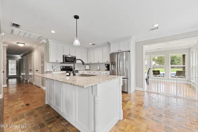 $489,000 | 23117 Hinton Road, Lucedale, MS 39452