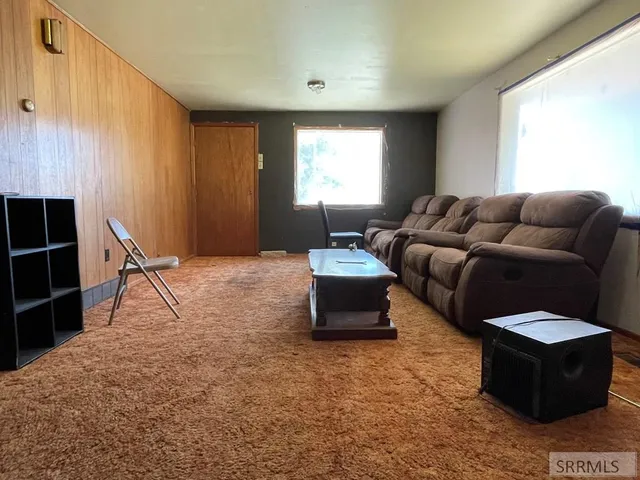 $915,000 | 170 North 400 West, Blackfoot, ID 83221