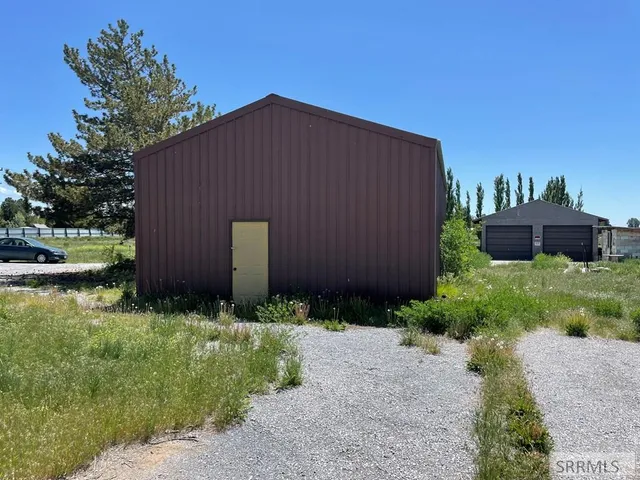$915,000 | 170 North 400 West, Blackfoot, ID 83221