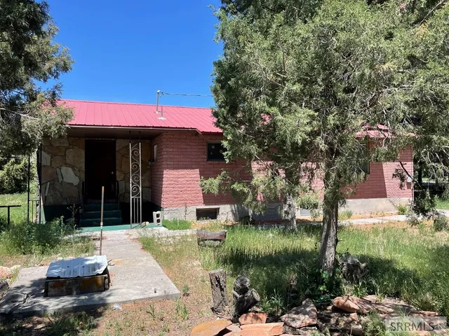 $915,000 | 170 North 400 West, Blackfoot, ID 83221