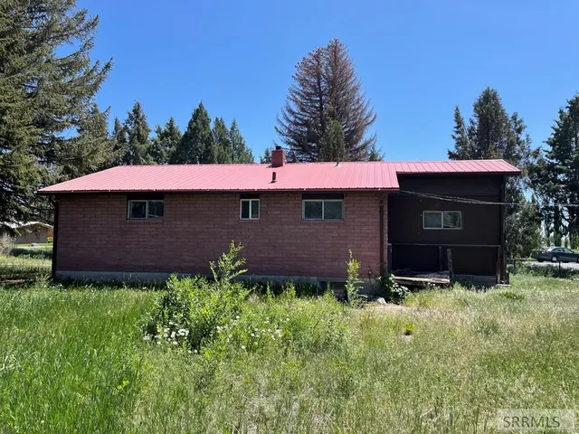 $915,000 | 170 North 400 West, Blackfoot, ID 83221